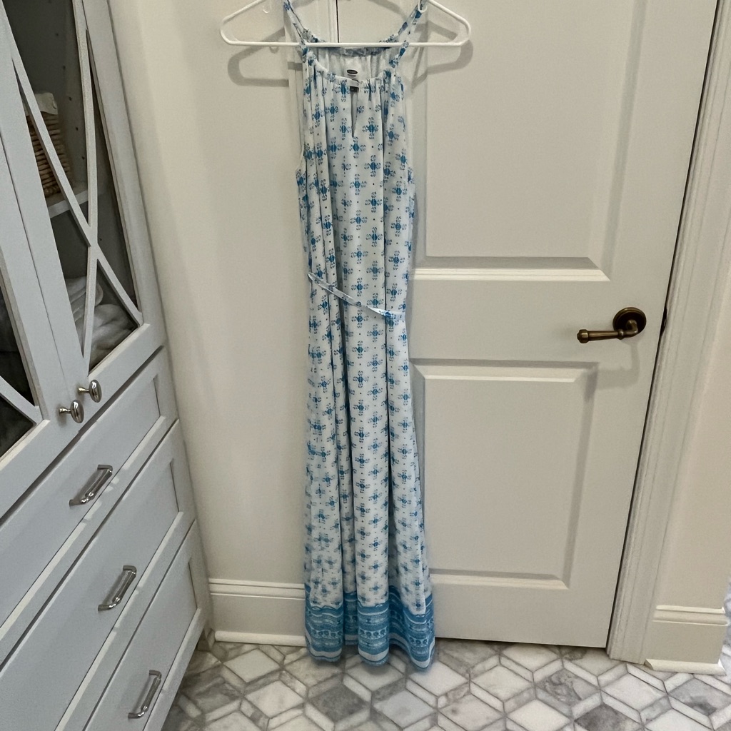 White And Blue Bohemian Dress. Comes With A Tie At Waist